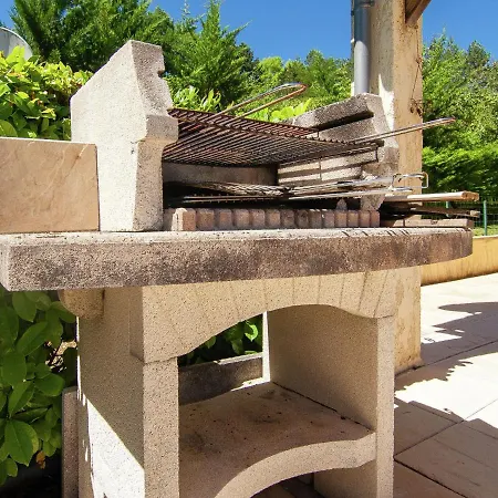 Dom wakacyjny Comfortable Holiday With Private Swimming Pool Plenty Of Space And Privacy *