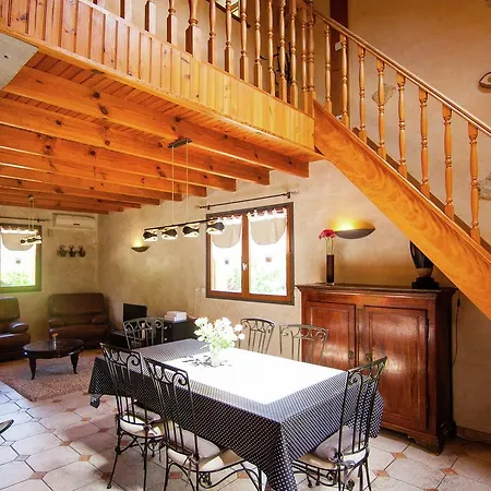 Comfortable Holiday With Private Swimming Pool Plenty Of Space And Privacy * Manzac-sur-Vern